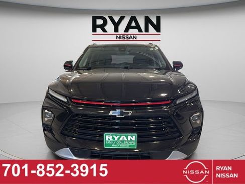 Used 2023 Chevrolet Blazer LT w/ Convenience Package image 12