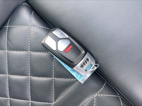 Used 2018 Audi SQ5 Premium Plus image 14