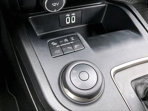 Used 2019 Ford Ranger Lariat w/ Equipment Group 501A Mid image 27