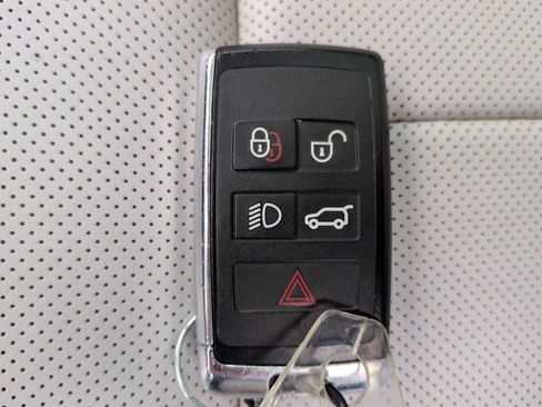 Used 2023 Land Rover Range Rover Sport SE Dynamic AWD/4WD image 38