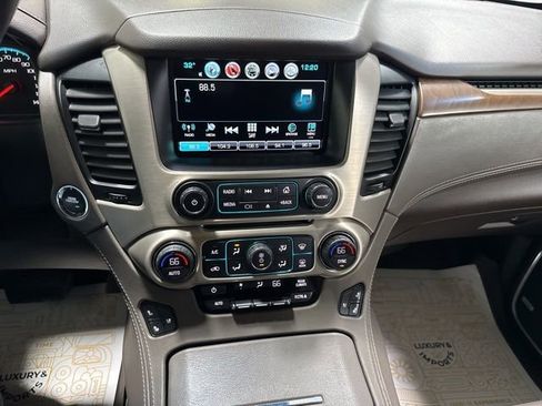 Used 2020 GMC Yukon Denali w/ Denali Ultimate Package AWD/4WD image 22