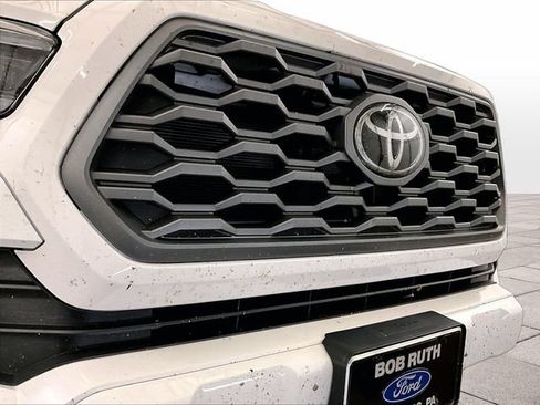 Used 2023 Toyota Tacoma TRD Sport AWD/4WD image 29