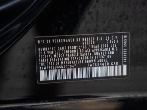 Used 2025 Volkswagen Jetta SE FWD image 36