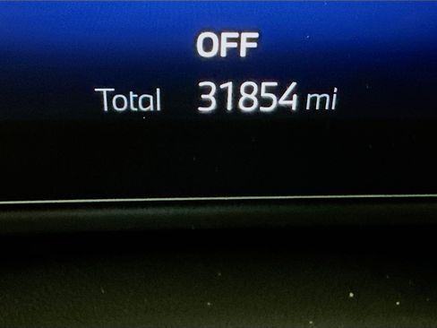 Used 2023 BMW i4 eDrive35 RWD image 19