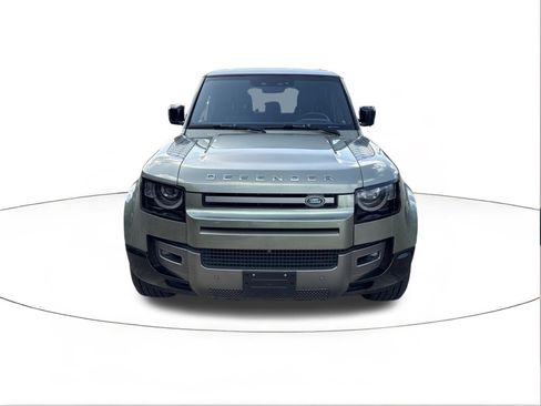 Used 2021 Land Rover Defender 110 X-Dynamic SE AWD/4WD image 8
