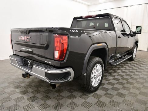 Used 2024 GMC Sierra 2500 SLE w/ SLE Value Package; image 8