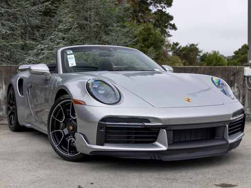 Certified 2025 Porsche 911 Turbo S AWD/4WD image 9