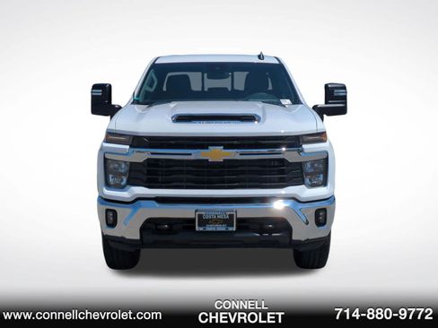 New 2026 Chevrolet Silverado 2500 LT AWD/4WD image 2
