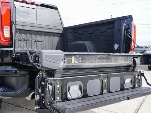 Used 2022 GMC Sierra 1500 Denali w/ Technology Package image 5