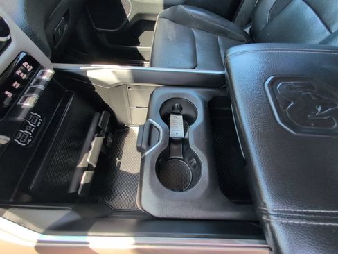 Used 2021 RAM 1500 Laramie AWD/4WD image 23