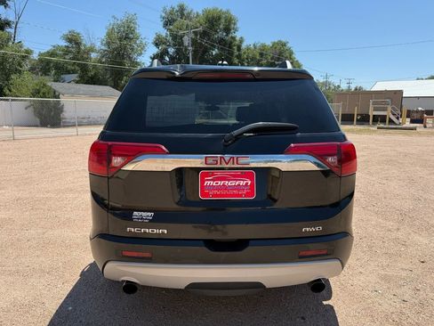 Used 2017 GMC Acadia SLT image 6