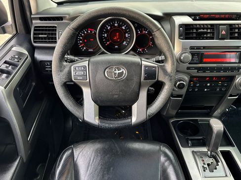 Used 2010 Toyota 4Runner Limited image 27