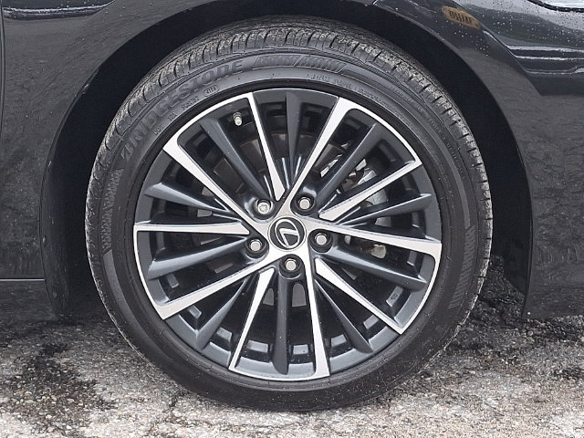 Used 2025 Lexus ES 350 w/ Premium Package FWD image 28