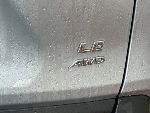 Used 2025 Toyota RAV4 LE image 31