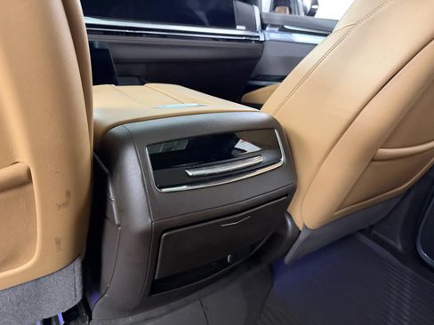 Used 2025 Cadillac Escalade Premium Luxury w/ Touring Package AWD/4WD image 49