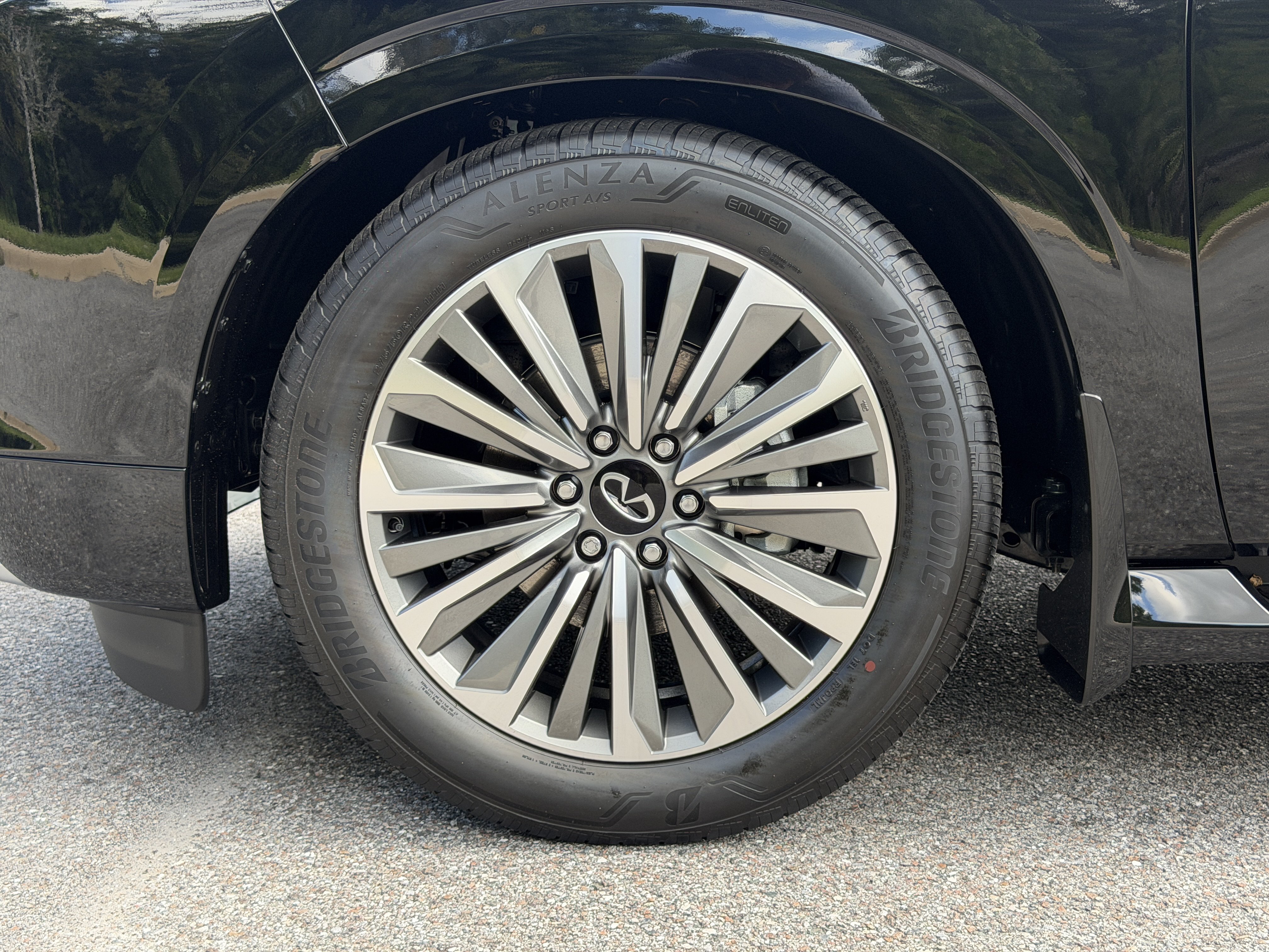 New 2027 INFINITI QX80 Luxe w/ Cargo Package RWD image 35