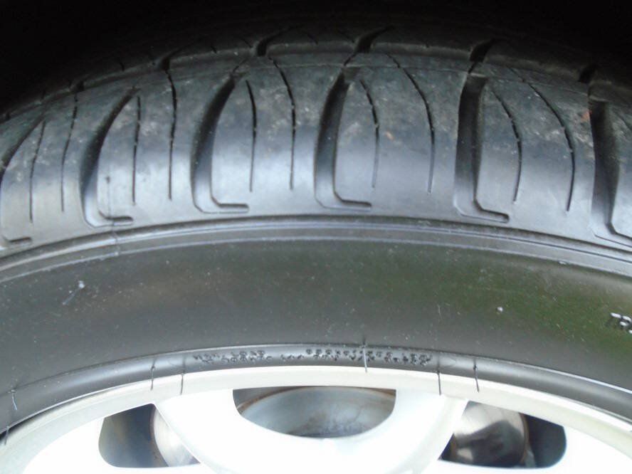Used 2003 BMW Z4 2.5i RWD image 21
