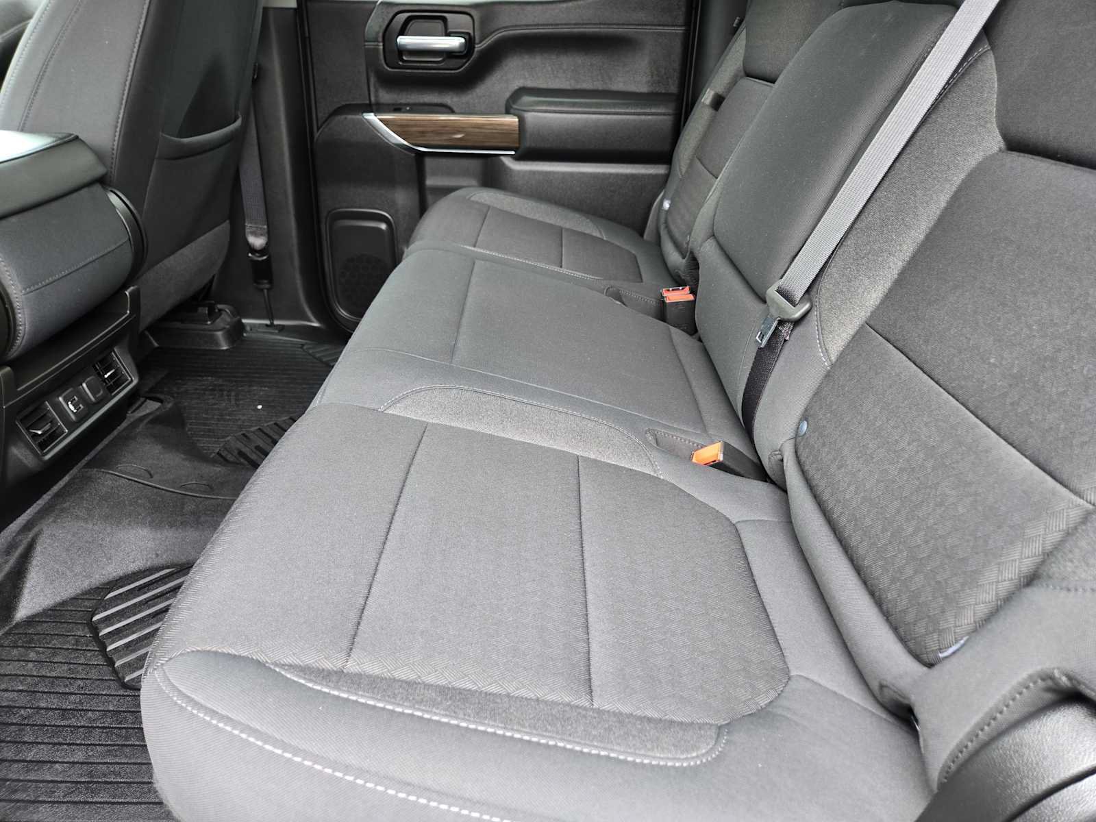 Used 2020 Chevrolet Silverado 1500 RST w/ Texas Edition AWD/4WD image 28