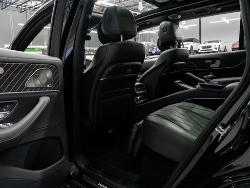 Used 2025 Mercedes-Benz Maybach GLS 600 4MATIC image 25
