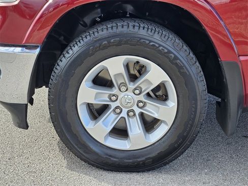 Used 2020 RAM 1500 Laramie image 8