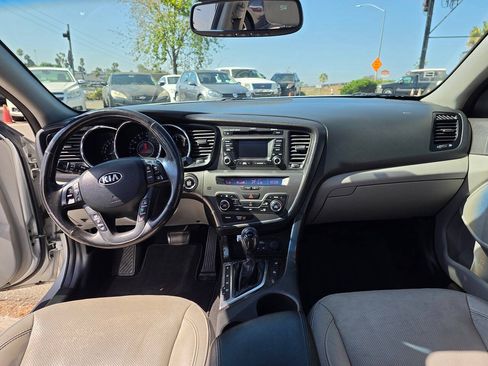 Used 2013 Kia Optima EX w/ Premium Pkg FWD image 32