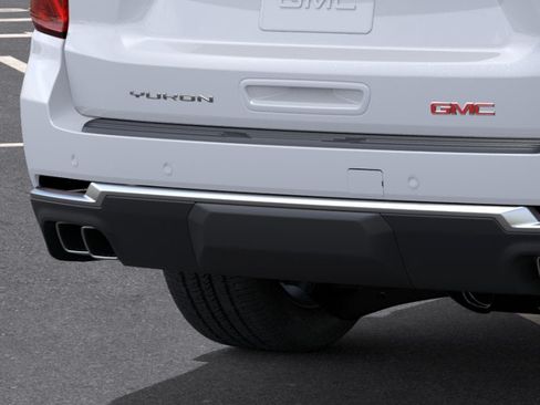 New 2026 GMC Yukon XL Denali w/ Denali Reserve Package RWD image 14