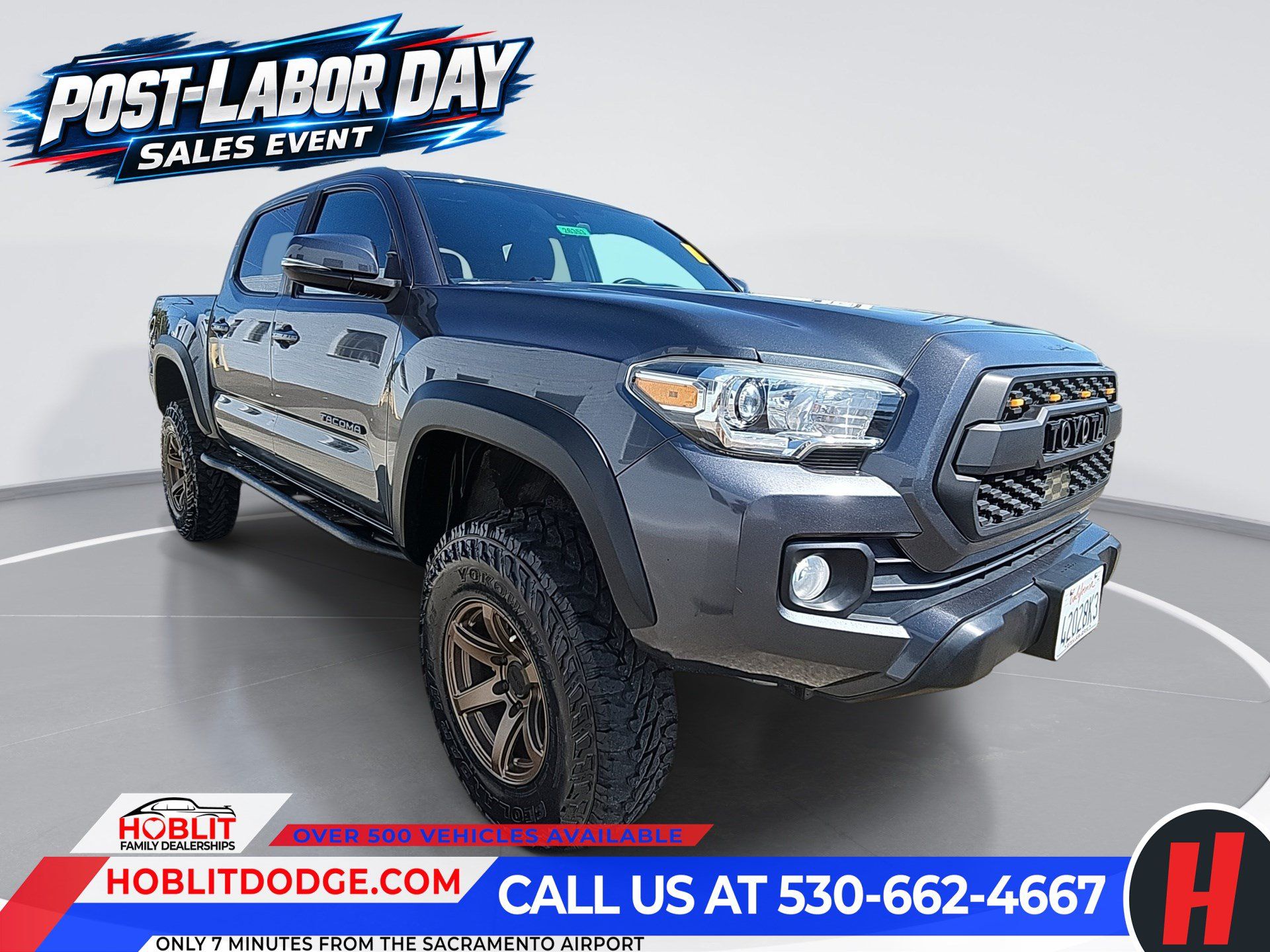 Used 2020 Toyota Tacoma TRD Off-Road w/ Technology Package AWD/4WD image 1