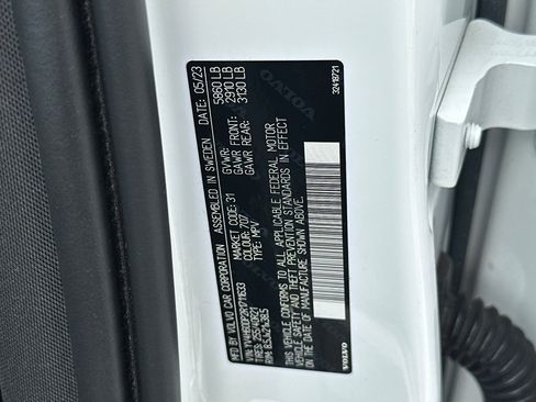 Used 2024 Volvo XC60 T8 Polestar AWD/4WD image 37