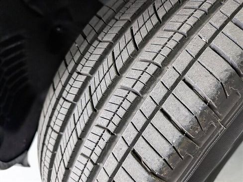 Used 2024 Jeep Grand Cherokee Limited 4xe image 16