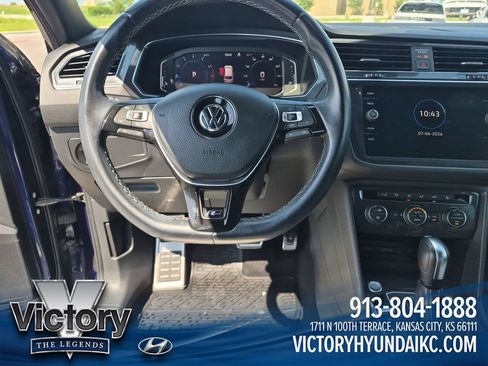 Used 2021 Volkswagen Tiguan SEL Premium R-Line w/ 3rd Row Seat Package AWD/4WD image 13