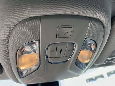 Certified 2022 Jeep Compass Limited w/ Elite Group image 32