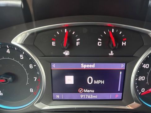Used 2021 Chevrolet Traverse LT w/ LT Premium Package FWD image 12