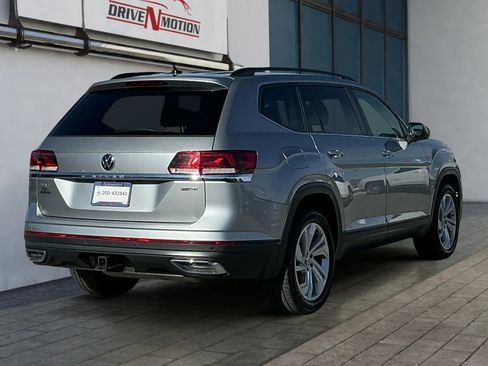Used 2022 Volkswagen Atlas SE image 4