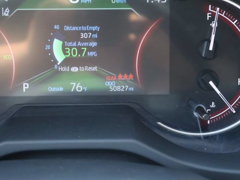 Used 2025 Toyota RAV4 LE FWD image 28