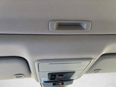 Used 2023 Honda Accord Touring image 13