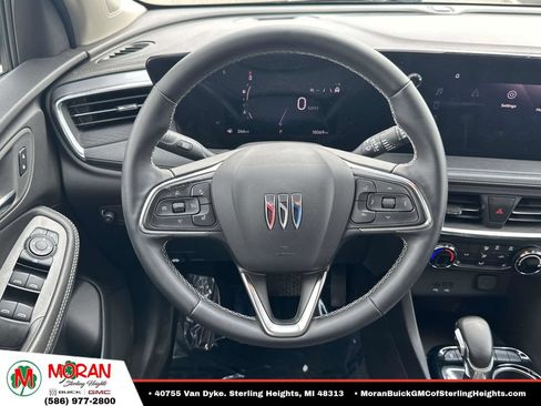 Certified 2024 Buick Encore GX Preferred w/ Comfort Package FWD image 14