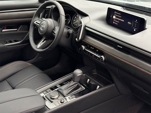 New 2026 MAZDA CX-50 AWD 2.5 Hybrid w/ Cargo Package image 9