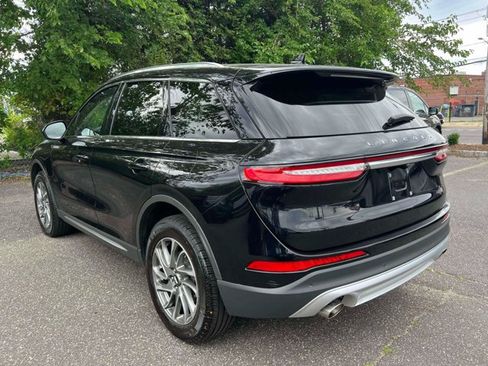 Used 2022 Lincoln Corsair AWD w/ Equipment Group 101A image 8
