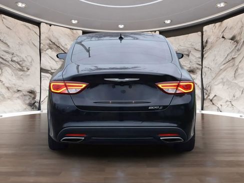 Used 2015 Chrysler 200 S w/ Navigation & Sound Group I image 7