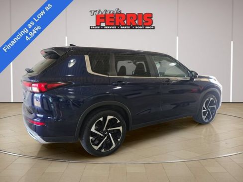 Used 2024 Mitsubishi Outlander SE AWD/4WD image 5
