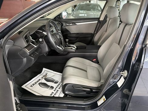 Used 2018 Honda Civic EX-T image 9