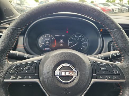 Used 2024 Nissan Kicks SR w/ SR Premium Package FWD image 20