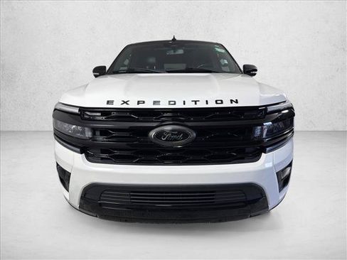 Used 2022 Ford Expedition Max Limited RWD image 10