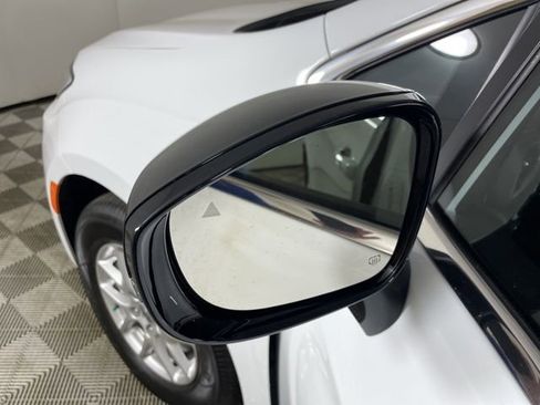 New 2025 Chrysler Pacifica Select image 13