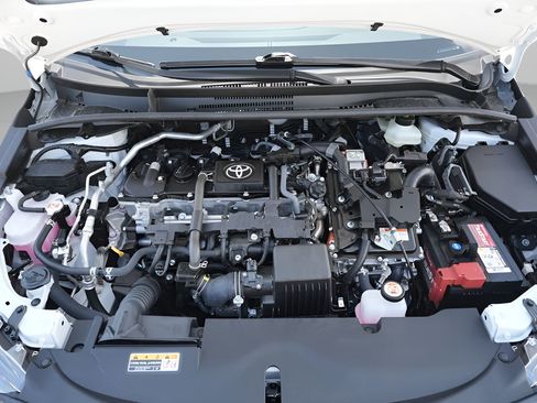 Used 2026 Toyota Corolla SE w/ SE Premium Package FWD image 19