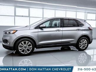 Used 2022 Ford Edge Titanium video 2