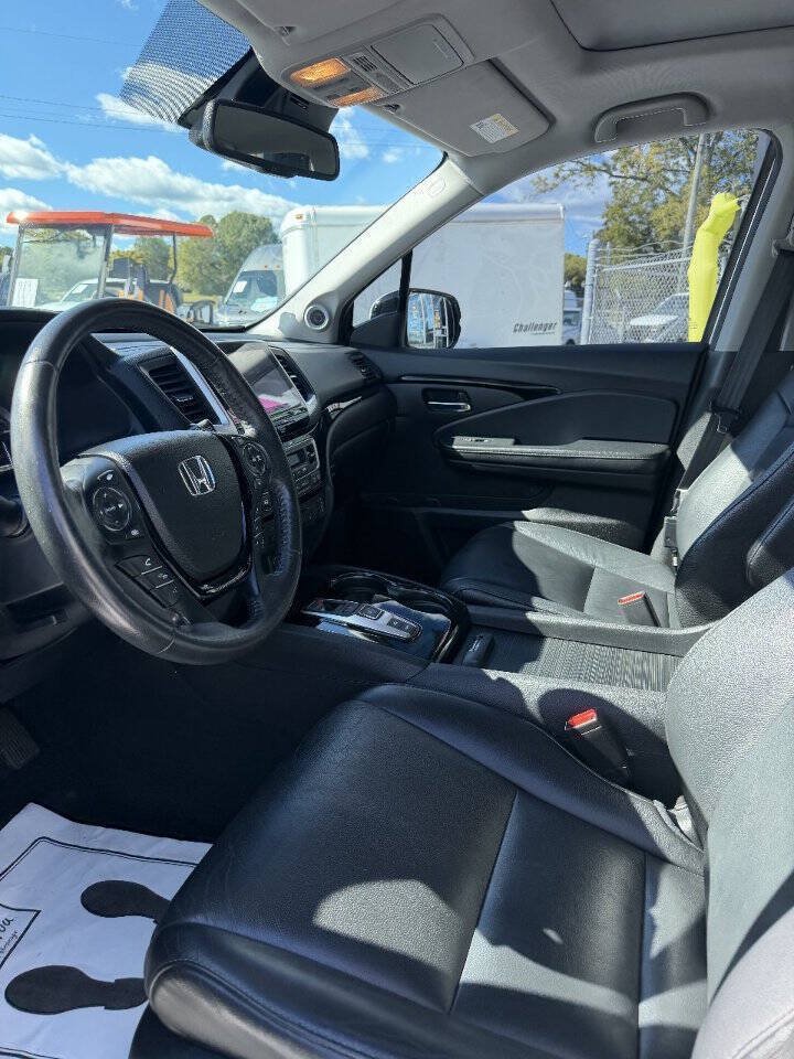 Used 2017 Honda Pilot Touring image 10