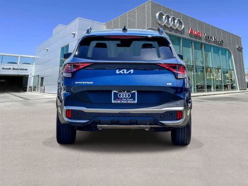 Used 2023 Kia Sportage X-Line AWD/4WD image 3