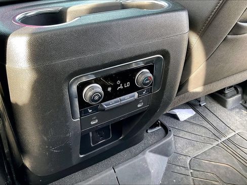 Used 2022 Chevrolet Tahoe RST w/ Sport Performance Package AWD/4WD image 21