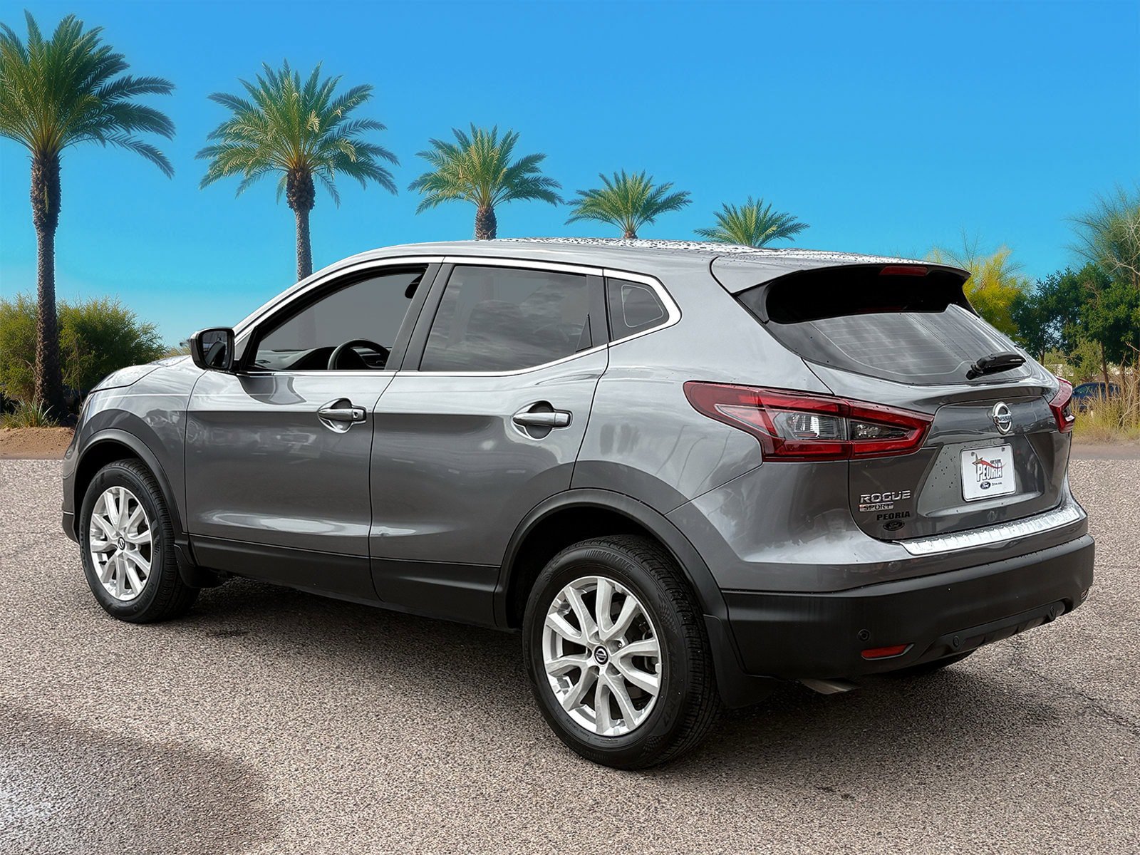 Used 2021 Nissan Rogue Sport S FWD image 3